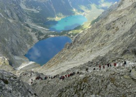 2011-09-04-114-polska-invazia-na-rysoch-czarny-staw-a-morske-oko.jpg