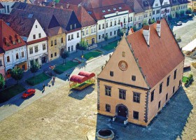 bardejov-town-hall.jpg